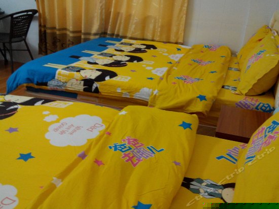 三房三卫一厅包层