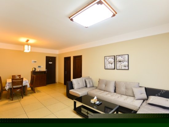 一线豪华海景家庭套房