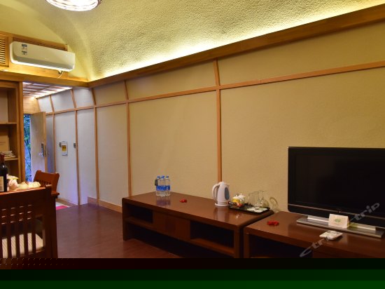 窑洞汤屋(无窗)