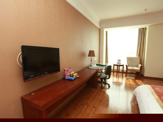 商务大床间(内宾)