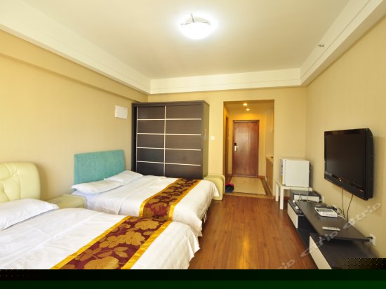 豪华海景四人房