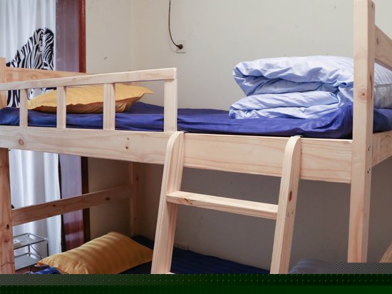 女生八人间（床位）