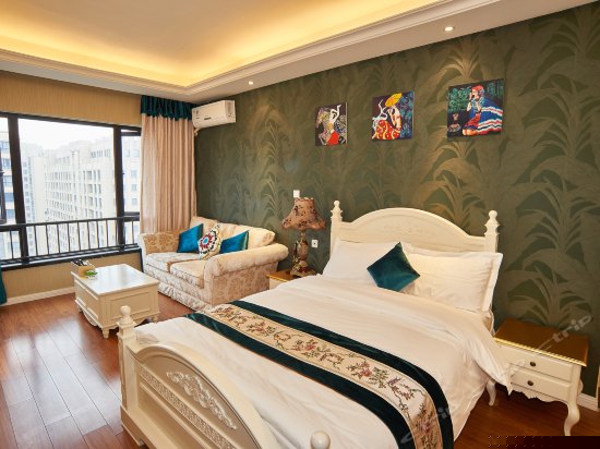 东南亚主题大床房