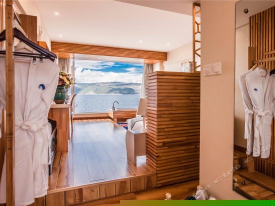 爱有天意榻榻米海景房