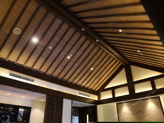 古镇院落雅致房