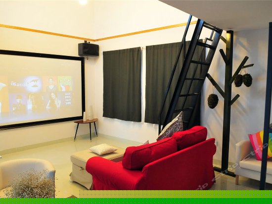 二楼梦影云端套房