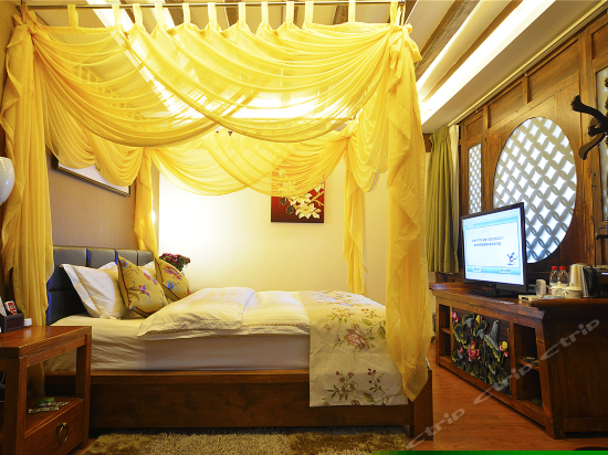 二号院时光雅舍大床房