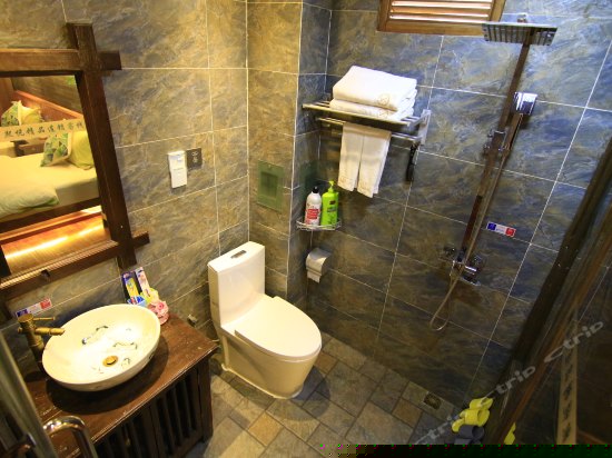 二楼豪华标准间