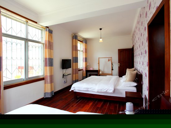 云里 山景家庭房