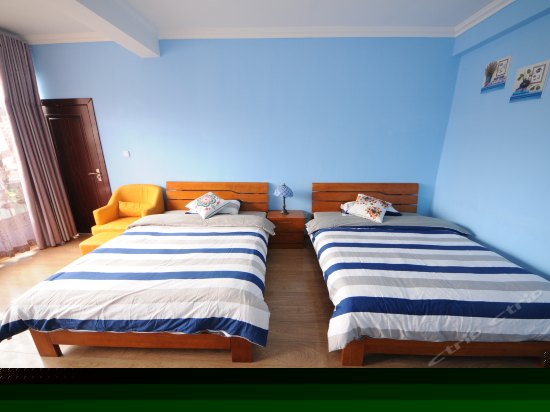 豪华阳光标准间