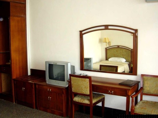 海威楼豪华山景房