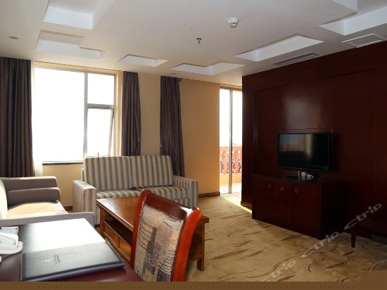 豪华山景双床房