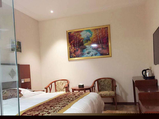 特价大床房（无窗）