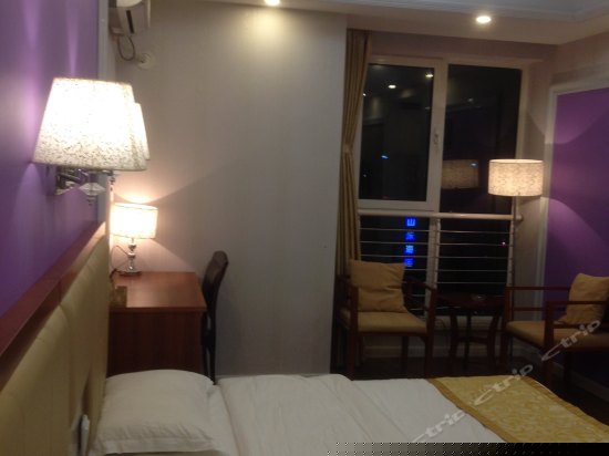 豪华三口家亲子房