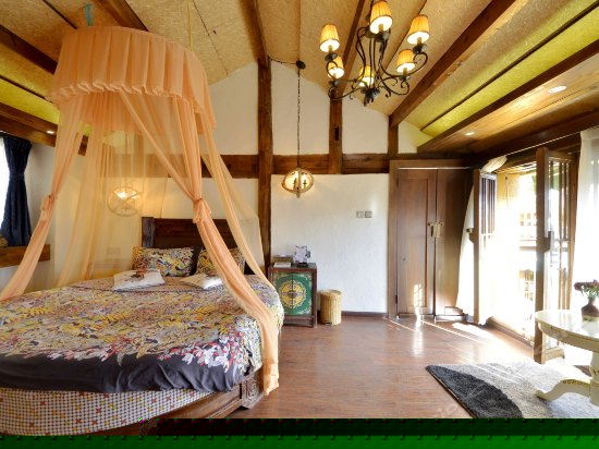 风情院优雅人生浪漫圆床房