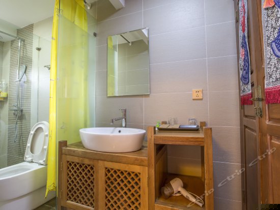 阳光大床房（锦书）