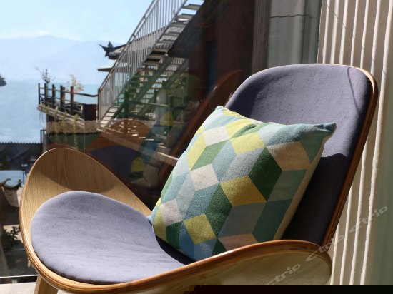 蜜月假日圆床房