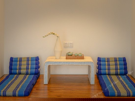 独立阳台汤池海景亲水房