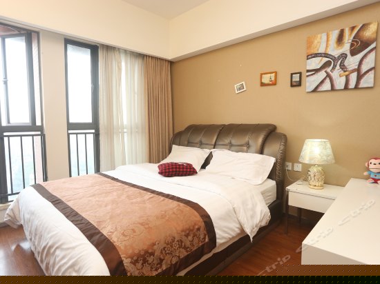 精致豪华大床房