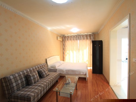 豪华江景大床房