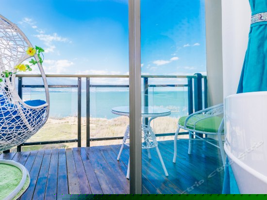 地中海无敌海景养生大床房