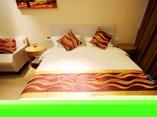 世纪豪华大床房