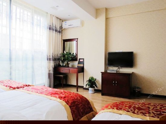 家庭房（三人间）