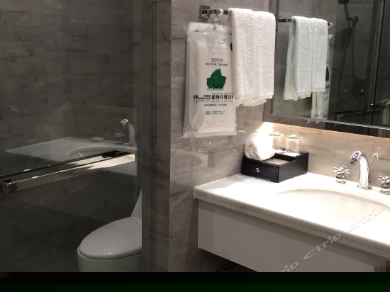 豪华商务标准间