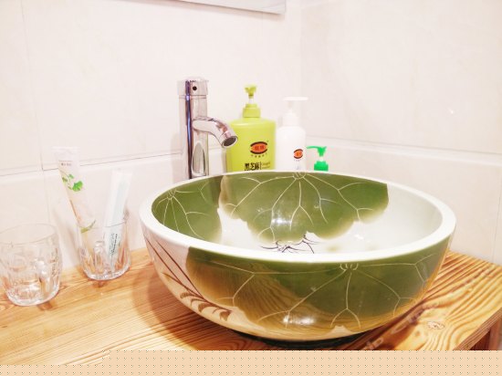 精致大床房（一见钟情）