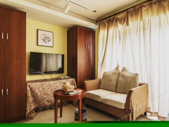 现代轻奢商务套房