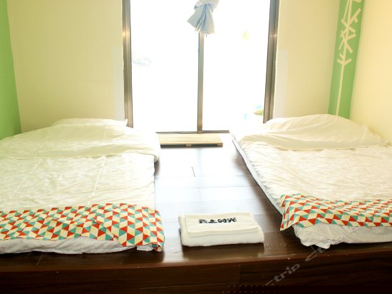 榻榻米海景双床房