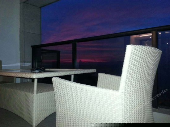 豪华家庭亲子海景套房