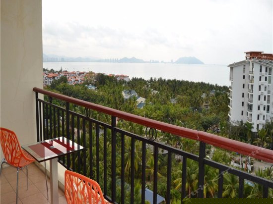 180度豪华海景套两房两厅