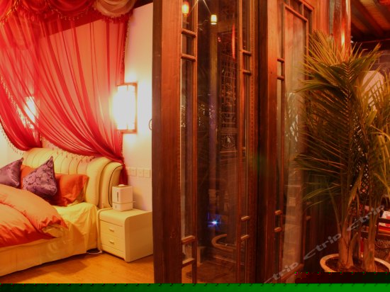 一楼欧式大床房