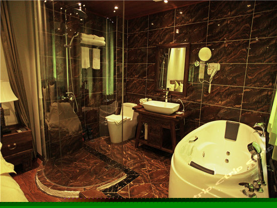 云雨高唐（浪漫蜜月房）