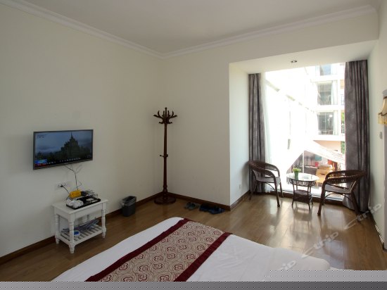 普通江景大床间