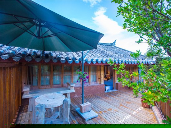 半山揽月私家露台家庭套房