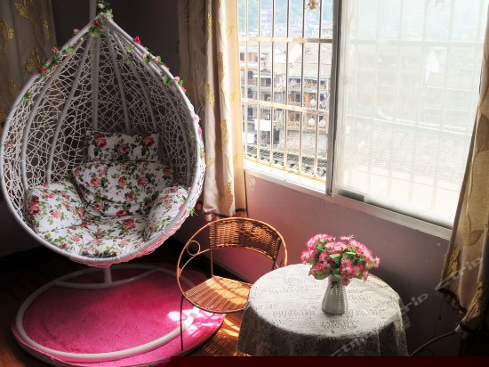 欧式江景大床房