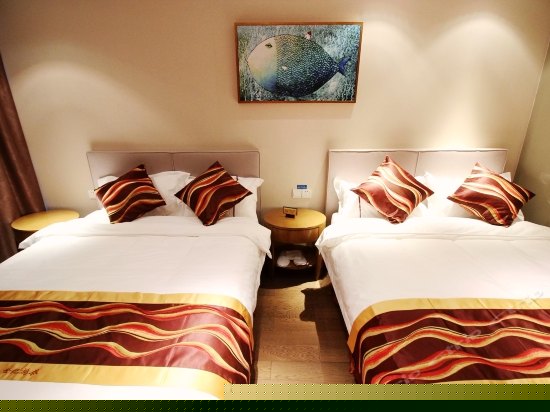 世纪豪华双床房