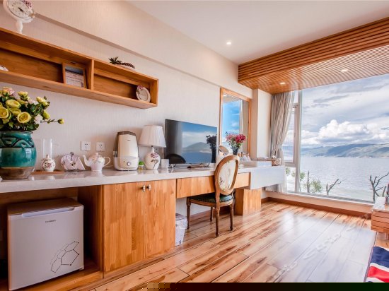 爱有天意榻榻米海景房