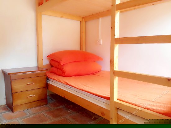 四人上下铺（床位房）