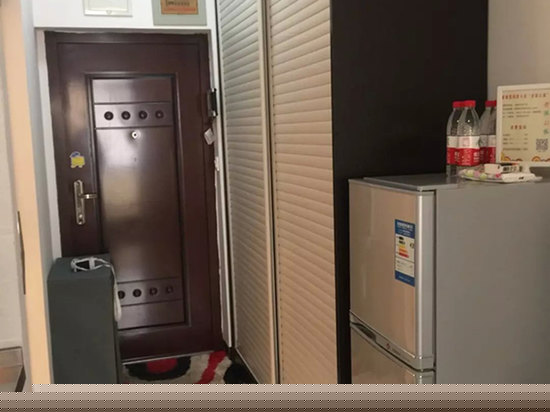 一室一卫A榻榻米