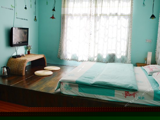 清新蜜月江景大床房