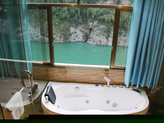 江景豪华情侣主题房