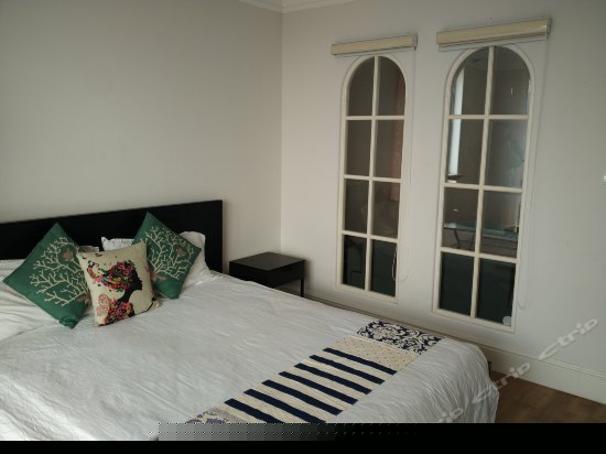 豪华海景大床房