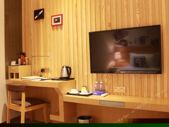 精品双人房（无窗）