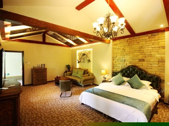 意蕴豪华大床房