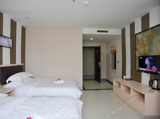 商务电脑双床间