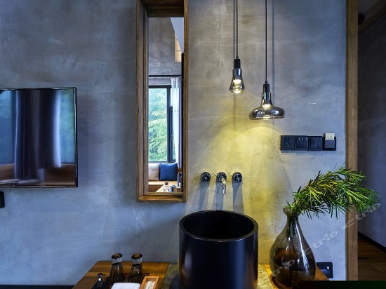 山院一月白复式景观床