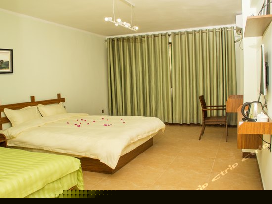 温馨田园家庭房